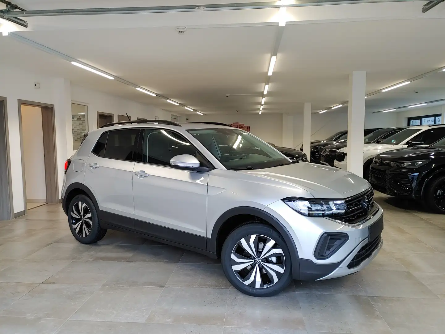 Volkswagen T-Cross 1.0 TSI Life AppCon/ACC/Kamera/Lane-SideAssist Silber - 1