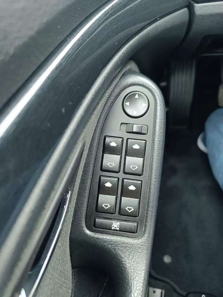 BMW 520i, foto 6