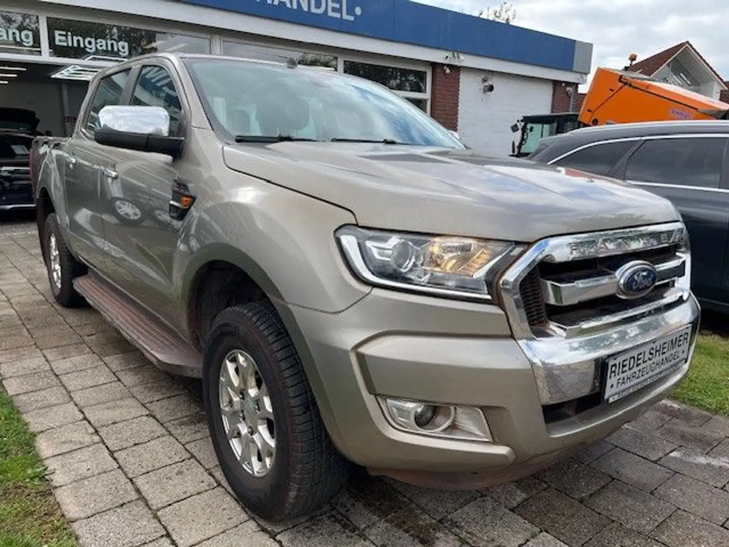 Ford Ranger XLT Doppelkabine 4x4 AHK 3.5to Argent - 1