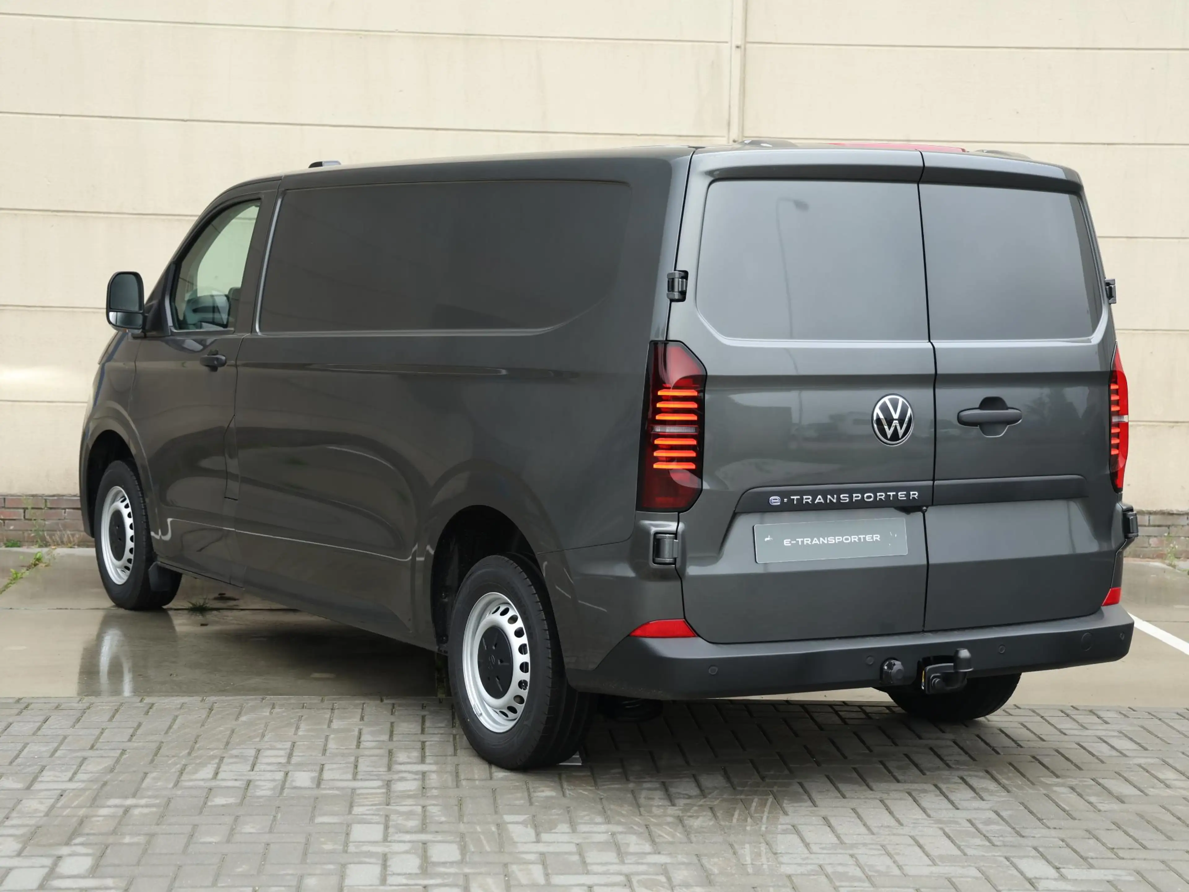 Volkswagen Transporter e-Transporter Bestelwagen L2 71 kWh 136PK | Naviga — photo 11