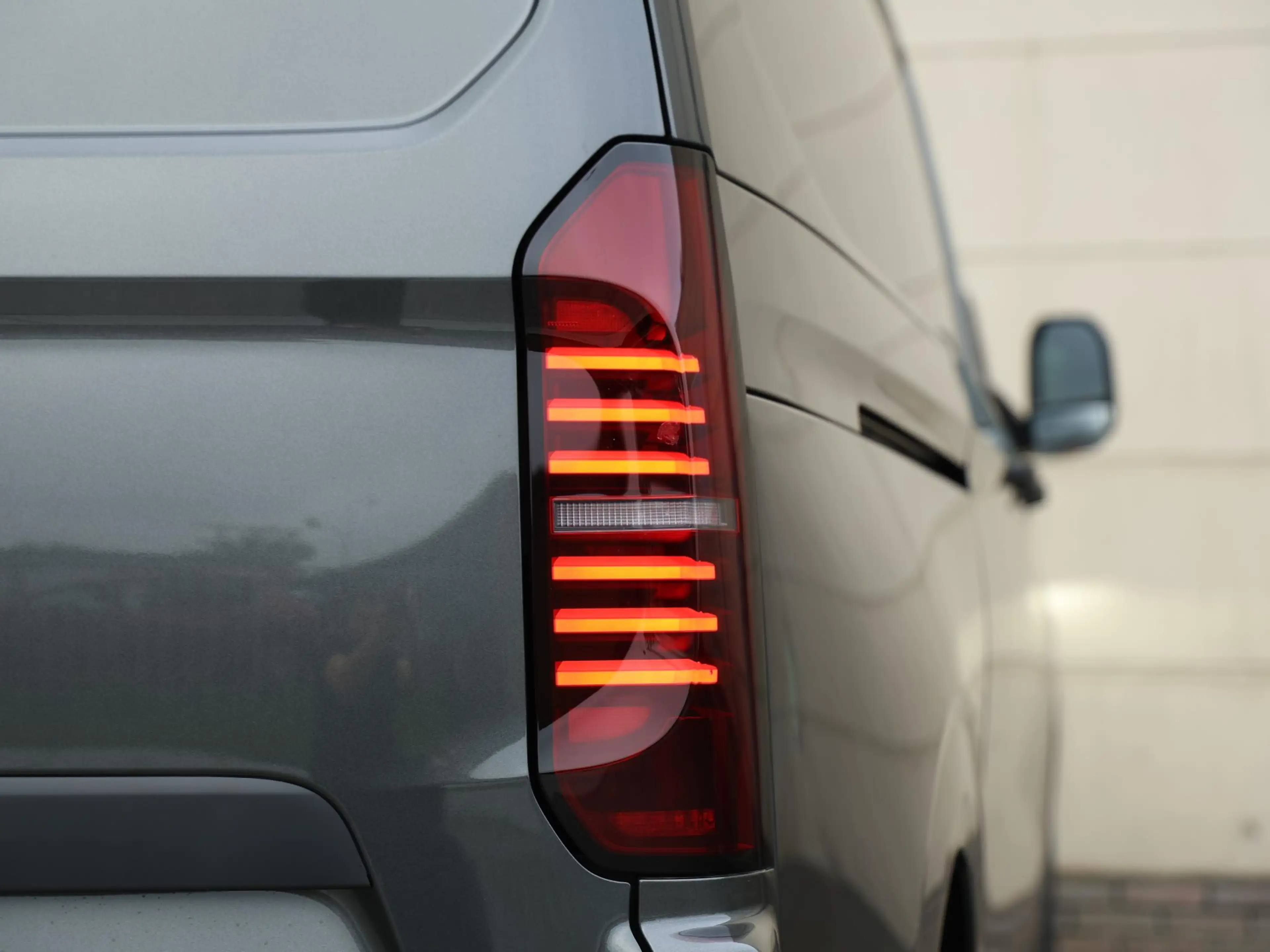 Volkswagen Transporter e-Transporter Bestelwagen L2 71 kWh 136PK | Naviga — photo 15