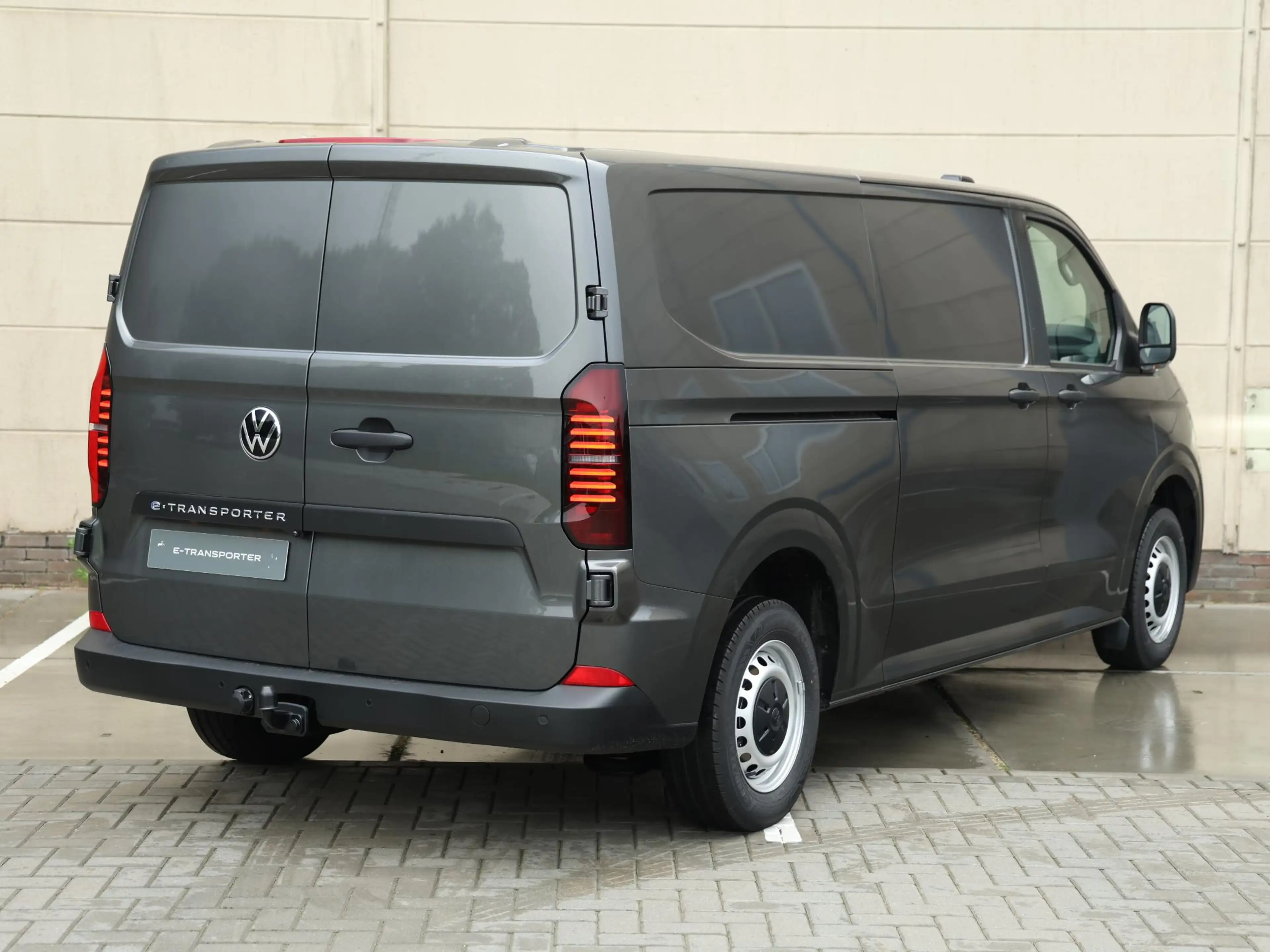 Volkswagen Transporter e-Transporter Bestelwagen L2 71 kWh 136PK | Naviga — photo 5