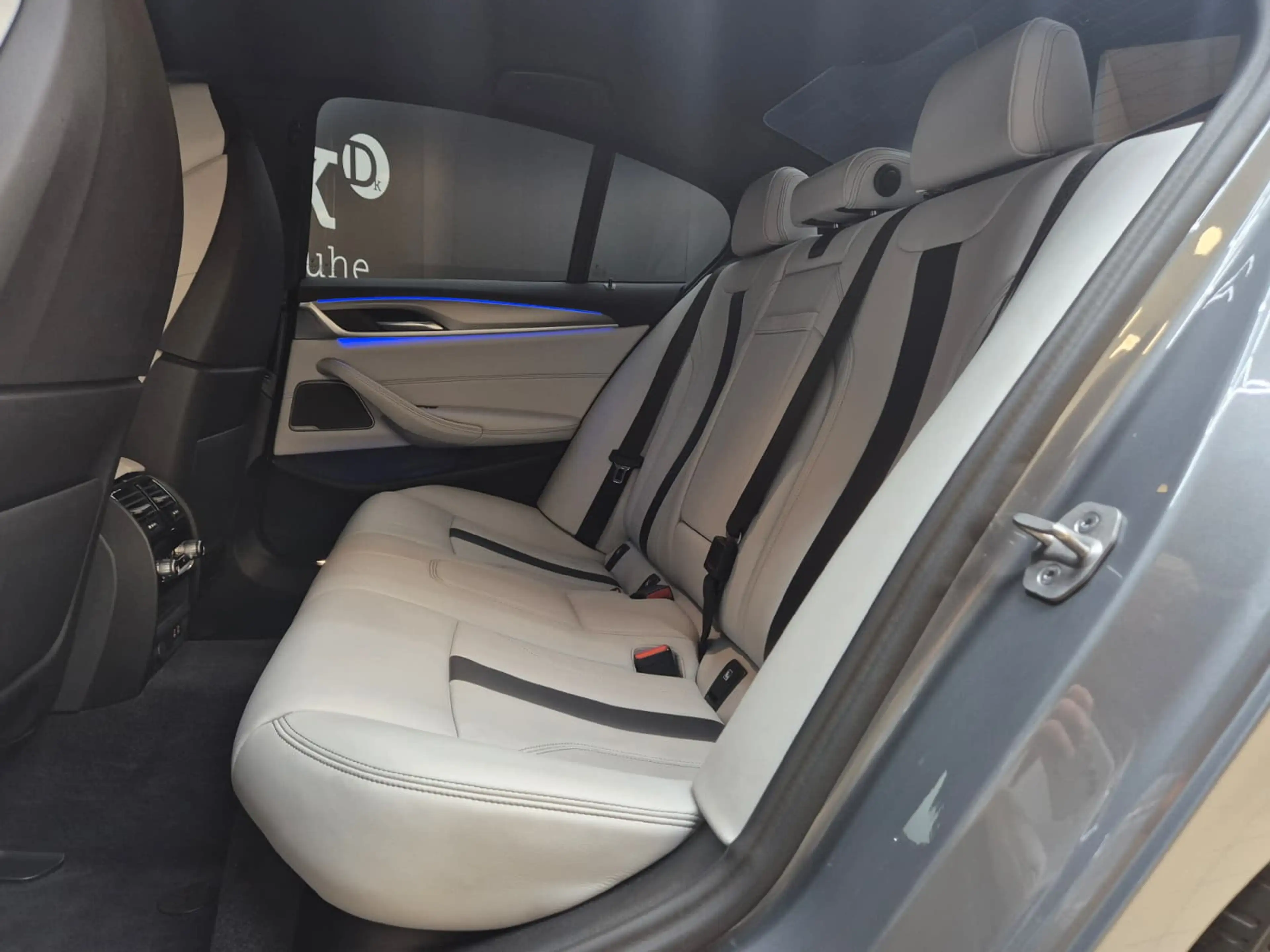 BMW M5 Lim. CARBON+SOFT+HEAD+360°+H&K+MEMO+ACC+LED+ — photo 11