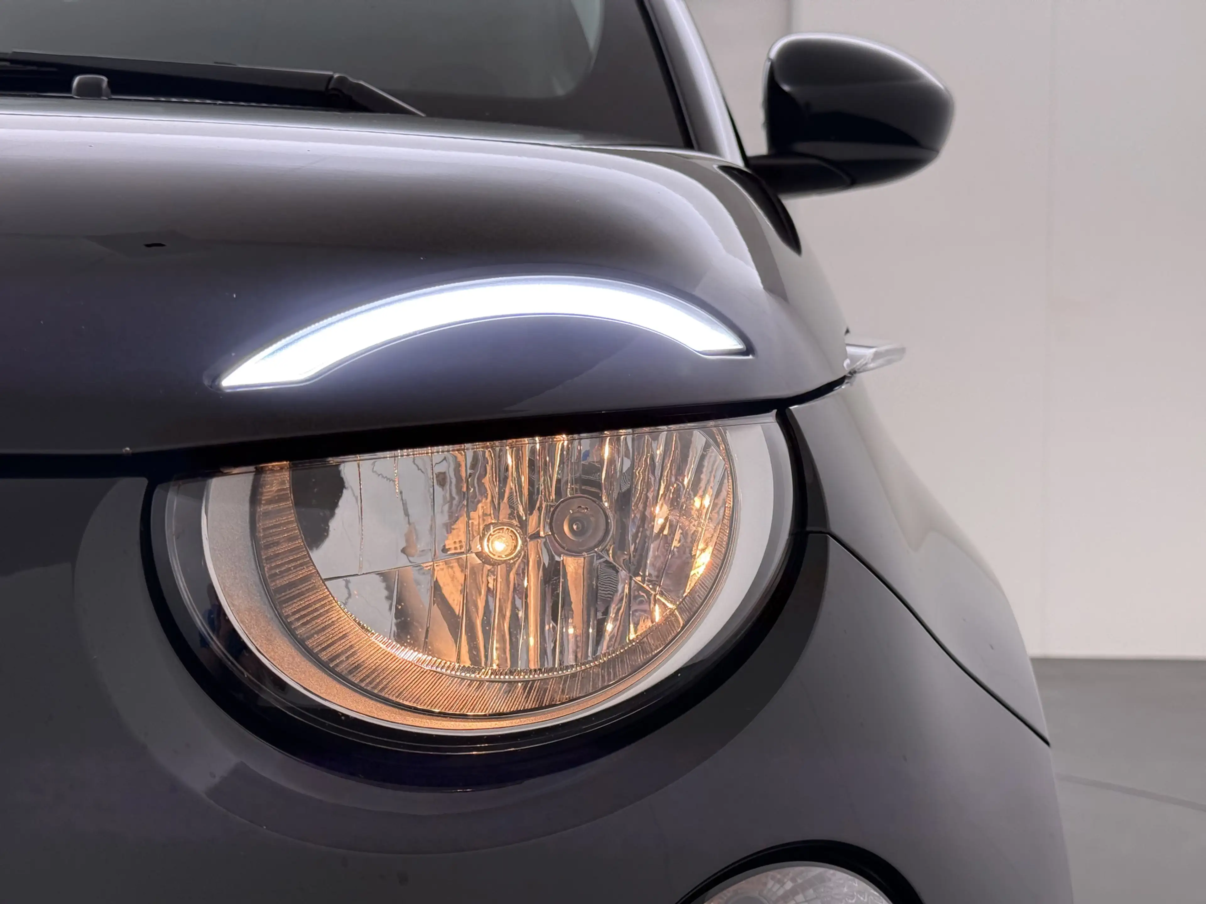 Fiat 500e Icon Long Range 42kWh SOH 91% Apple Carplay Androi — photo 11