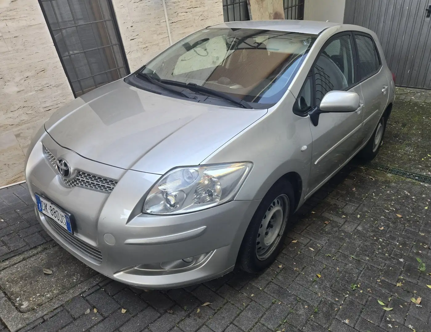 Toyota Auris Auris I 2007 5p 1.4 d-4d Sol m-mt Gri - 1