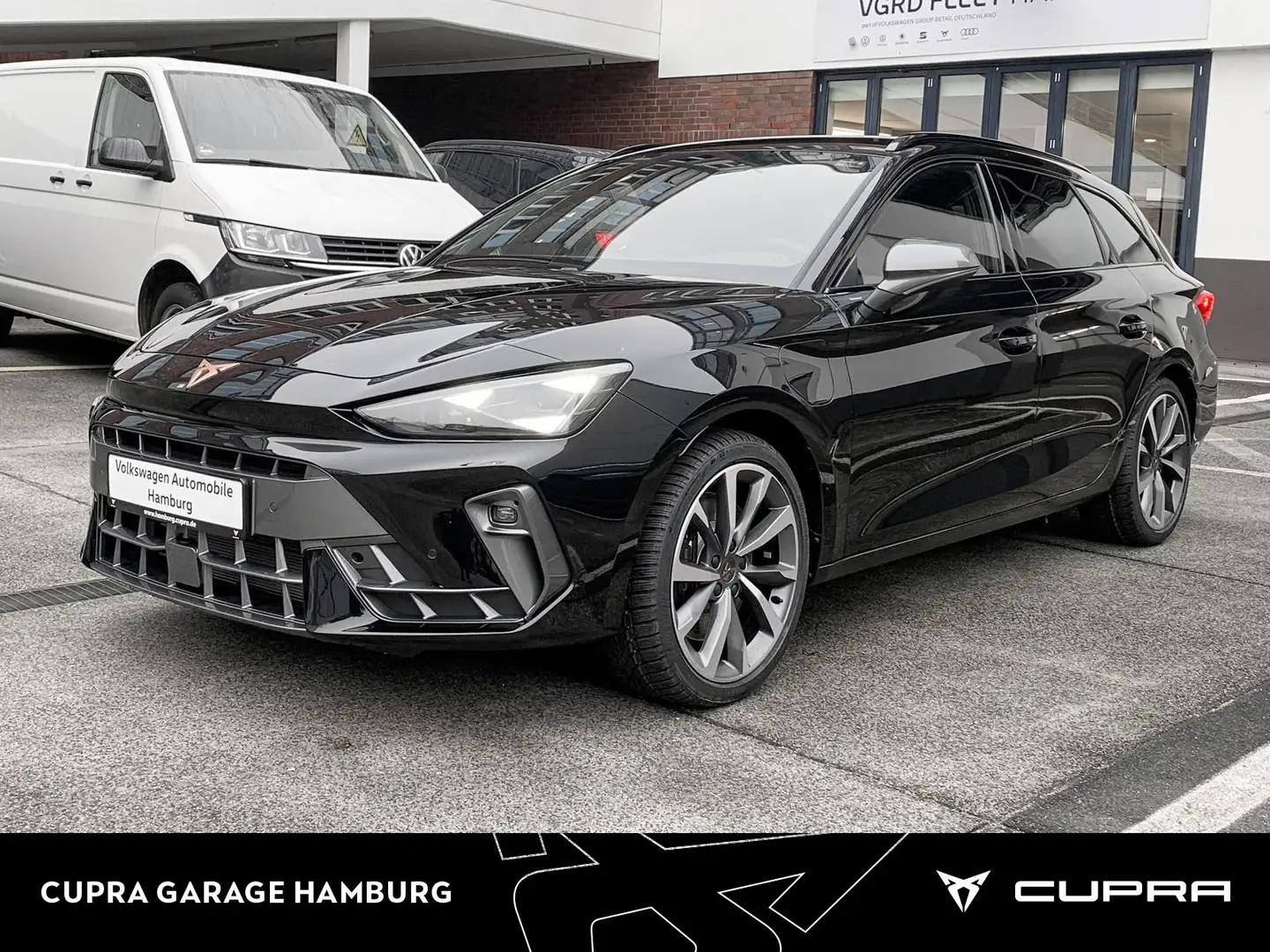 CUPRA Leon Sportstourer VZ 1.5 e-HYBRID DSG Matrix Schwarz - 1