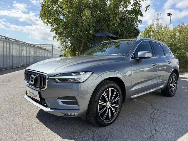 Volvo XC60 view 4