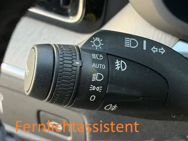 Volvo XC60 view 18