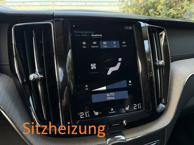 Volvo XC60 view 29
