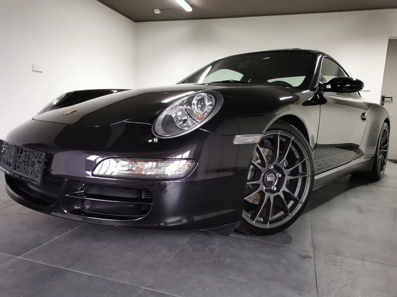 Porsche 997 -911 Carrera 4,absolut neuwertiger Zustand,el.SD
