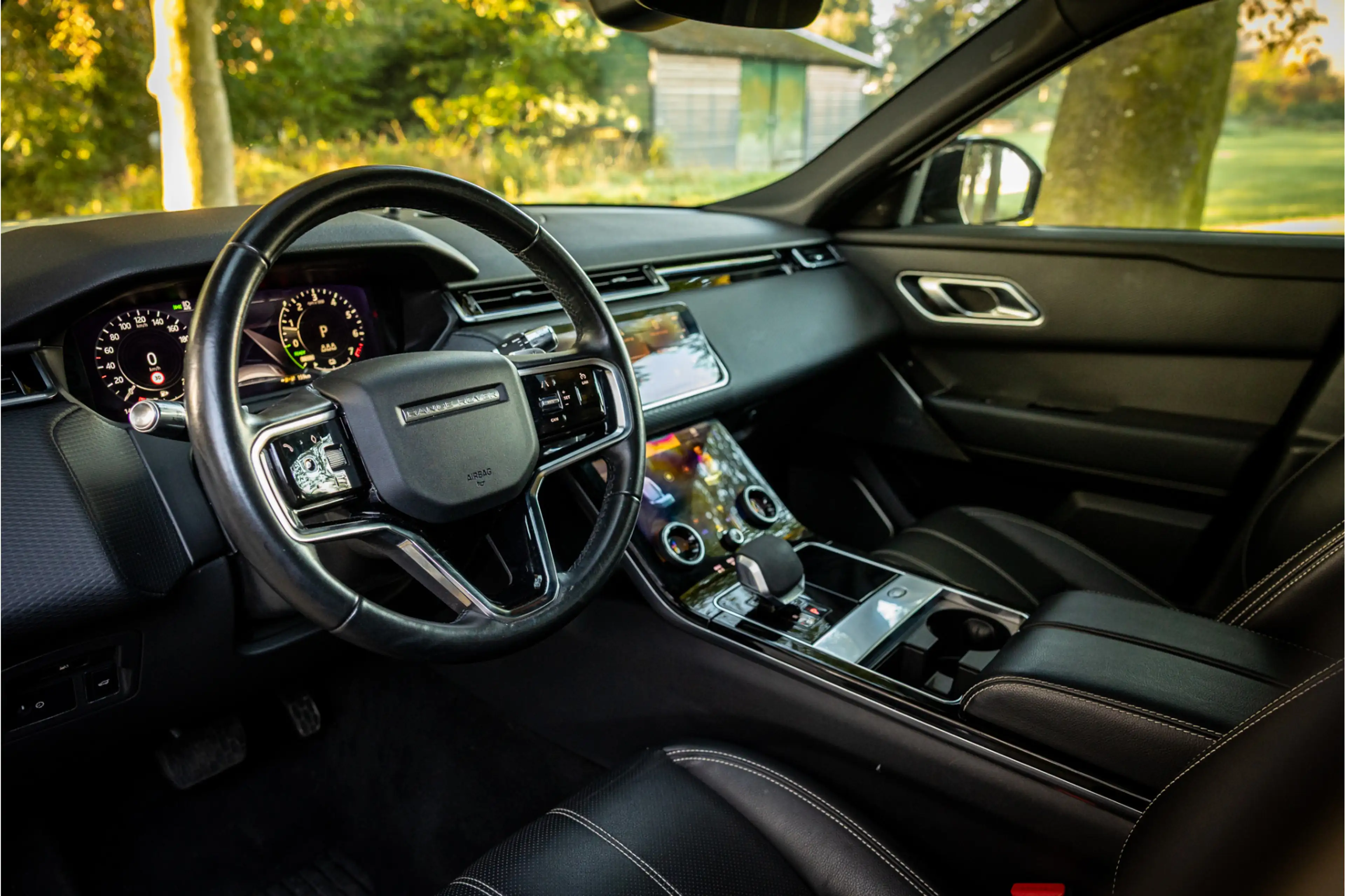 Land Rover Range Rover Velar 2.0 P400e SE Meridian Surround 360 Camera — photo 6