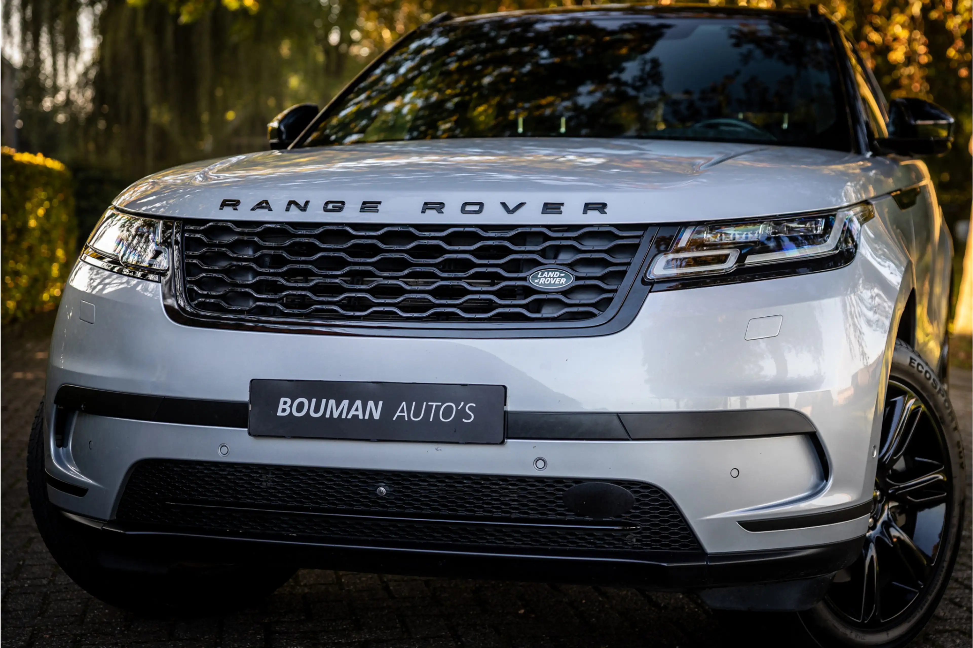 Land Rover Range Rover Velar 2.0 P400e SE Meridian Surround 360 Camera — photo 2