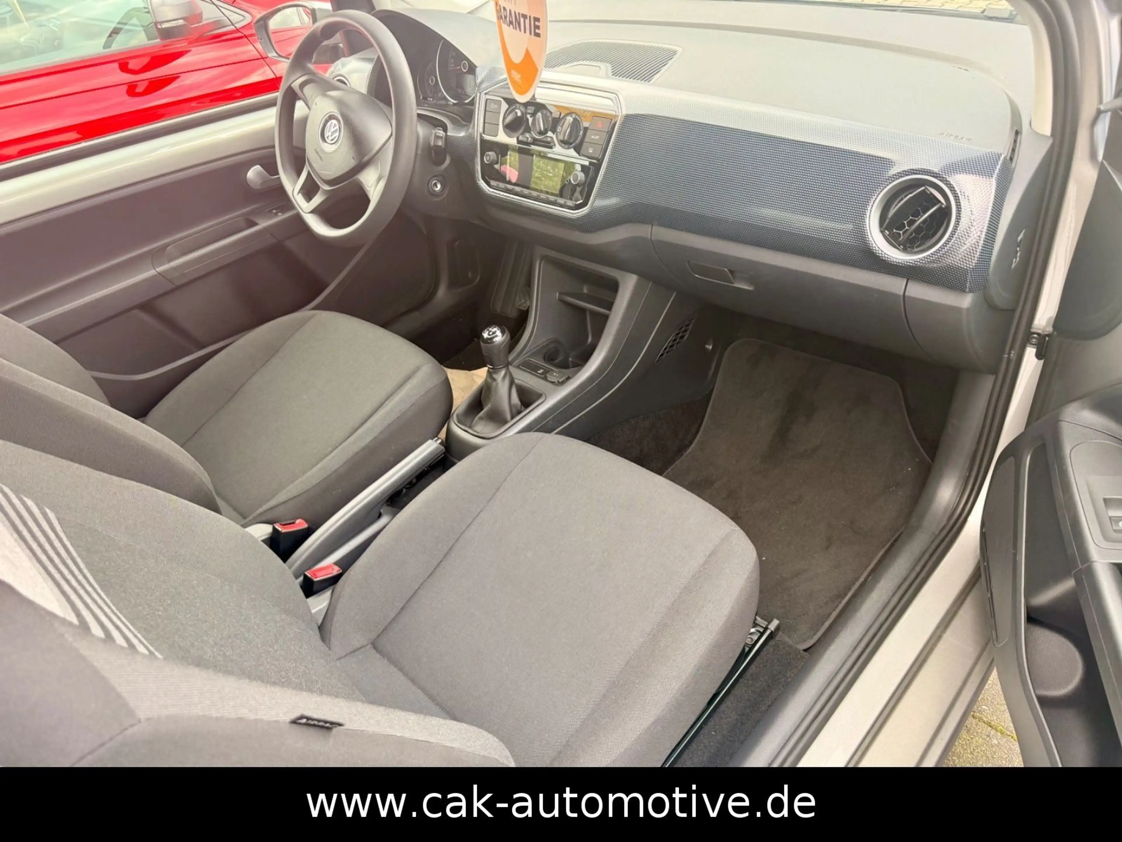 Volkswagen up! Basis / 1.Hand — photo 11