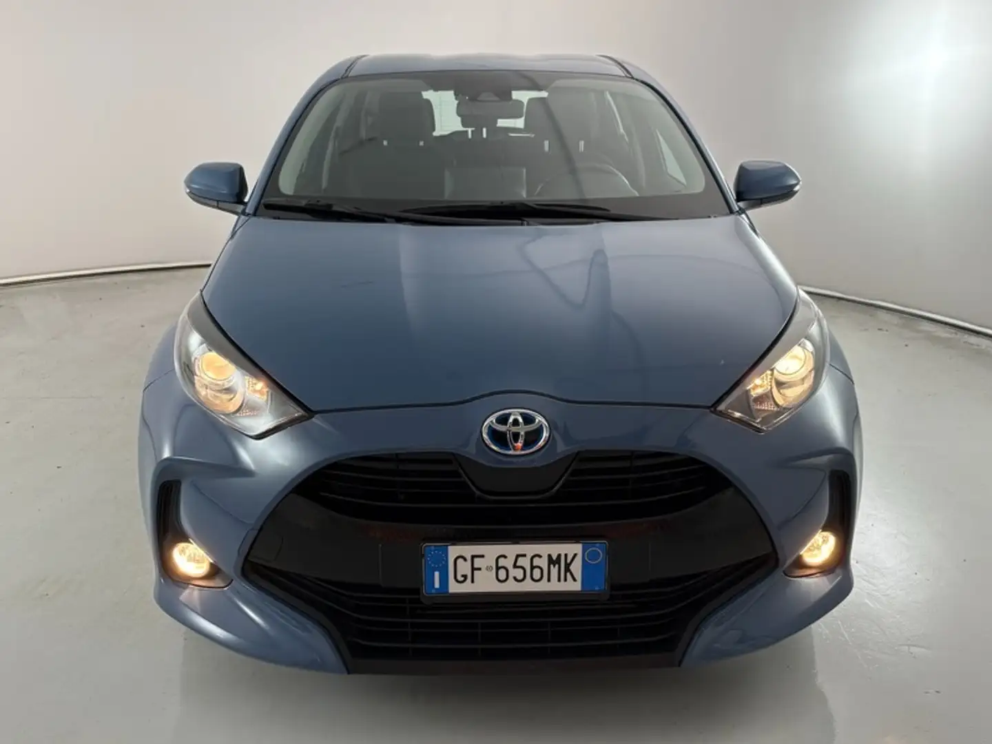 Toyota Yaris 1.5 Hybrid Active Blu/Azzurro - 2
