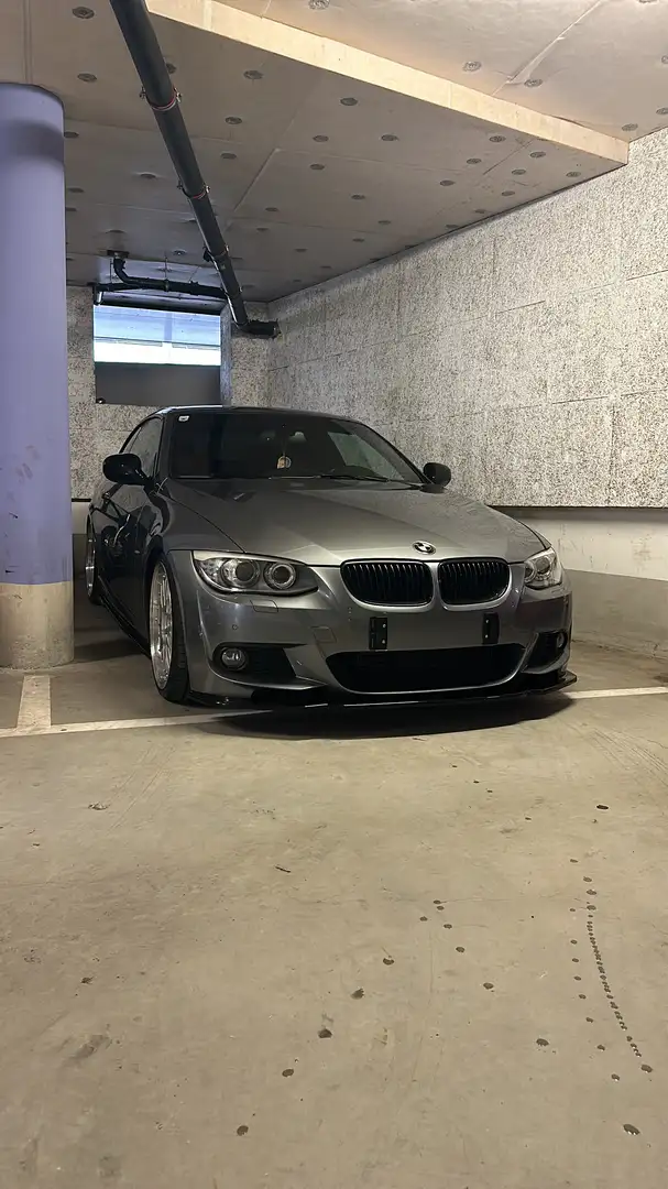 BMW 330 M Paket Grau - 1