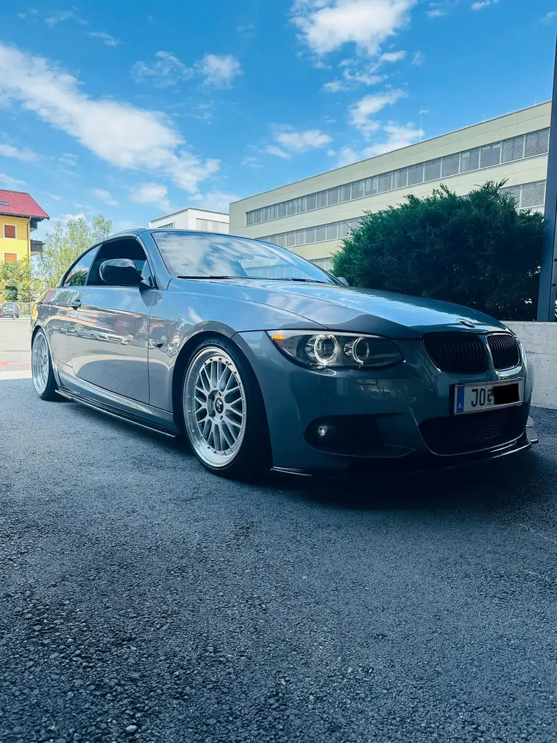BMW 330 M Paket Grau - 2