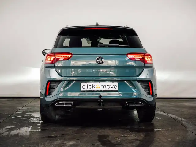 Volkswagen T-Roc view 5