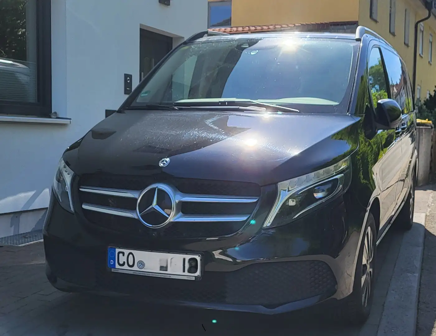 Mercedes-Benz V 300 V 300 d AVANTGARDE EDITION kompakt (447.811) Schwarz - 2