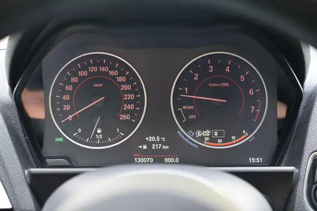 BMW 1 Series view 22