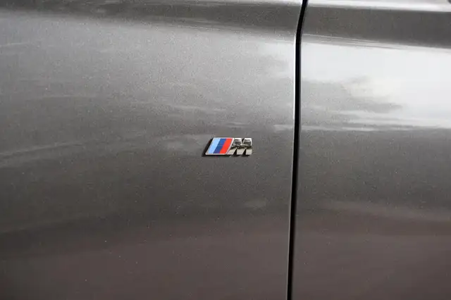 BMW 1 Series view 11