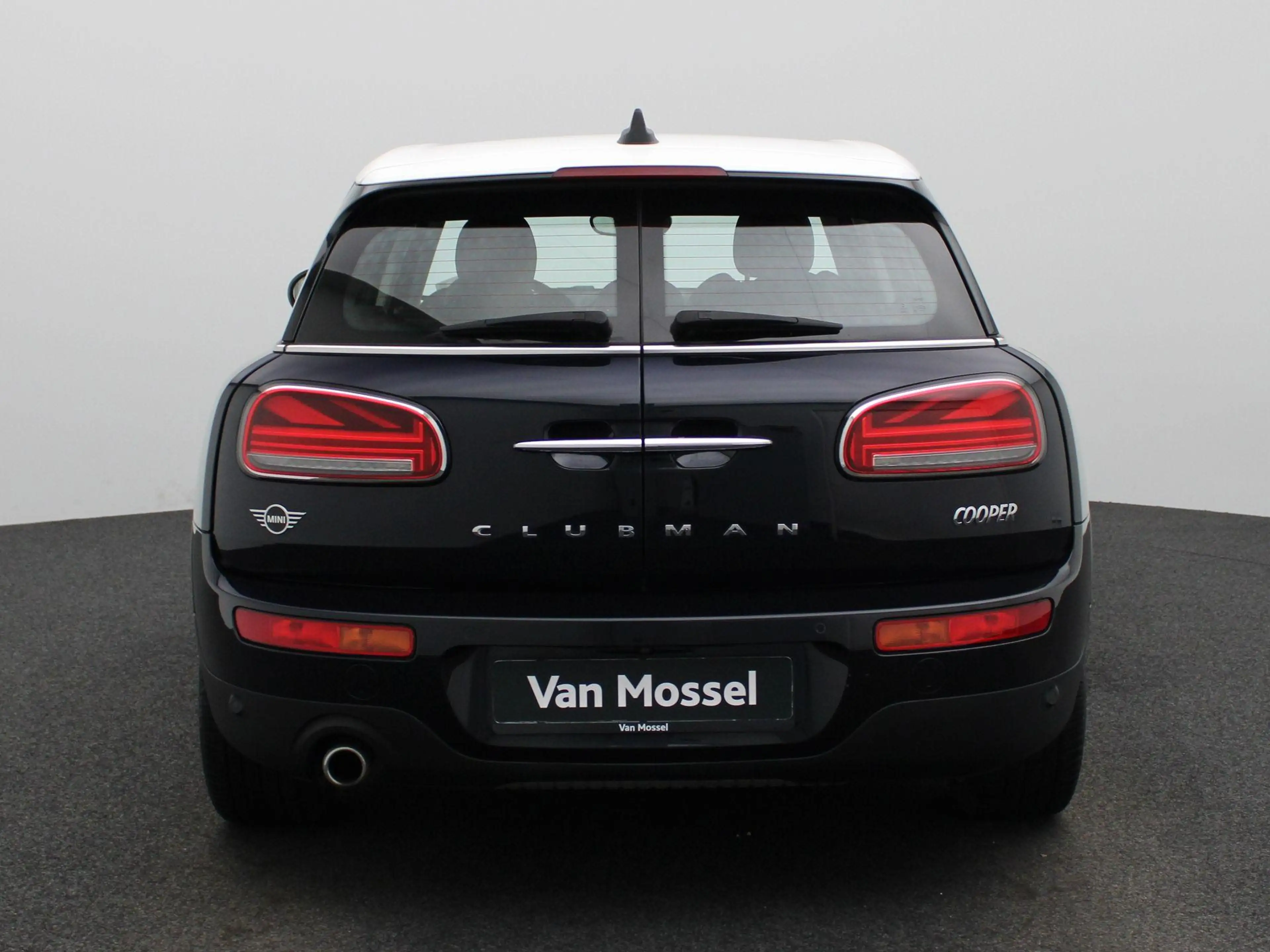 MINI Cooper Clubman (100 kW) | Camera | PDC A | Bluetooth | Cruise Con — photo 6
