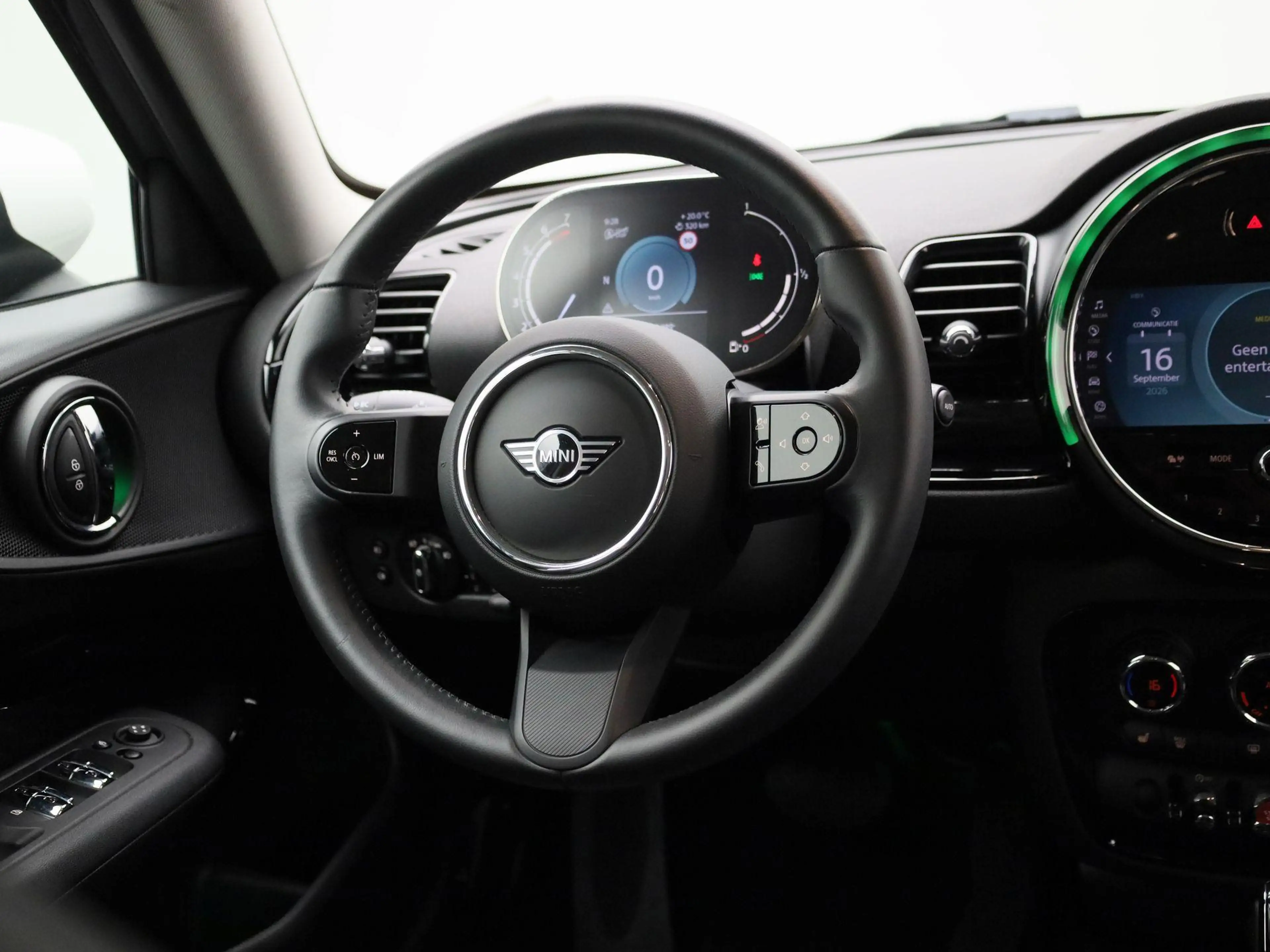 MINI Cooper Clubman (100 kW) | Camera | PDC A | Bluetooth | Cruise Con — photo 12