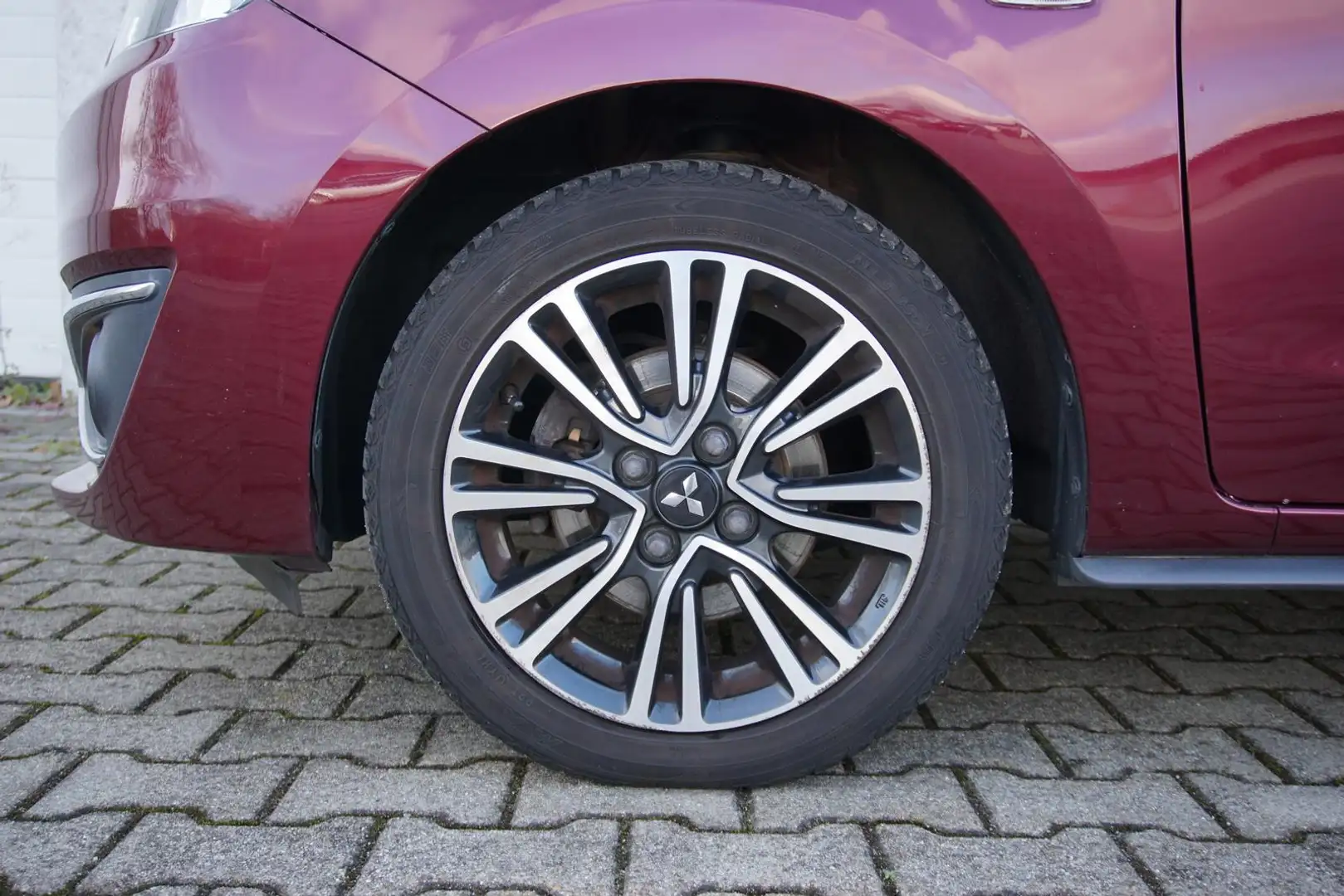 Mitsubishi Space Star Automatik Navi Freisprech Klima Alu Rot - 2