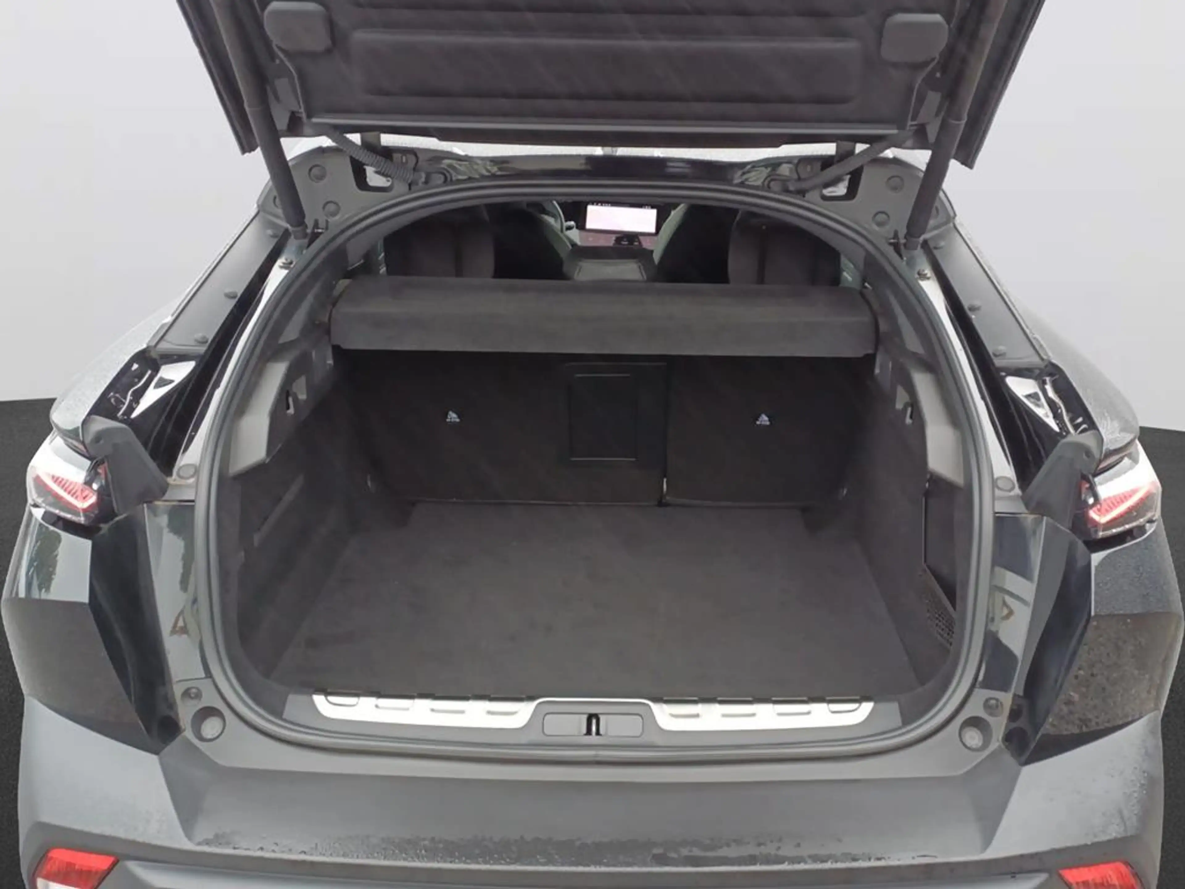 Peugeot 408 PureTech 130 GT — photo 7