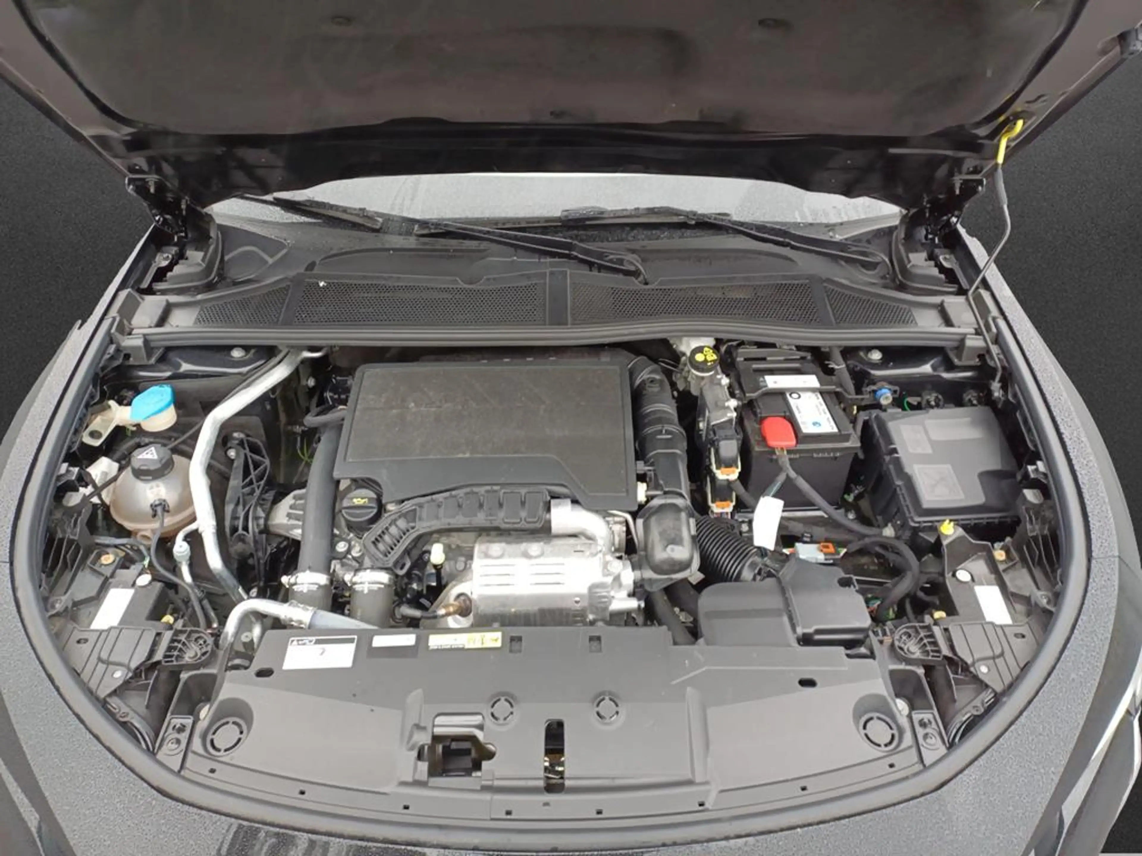 Peugeot 408 PureTech 130 GT — photo 5