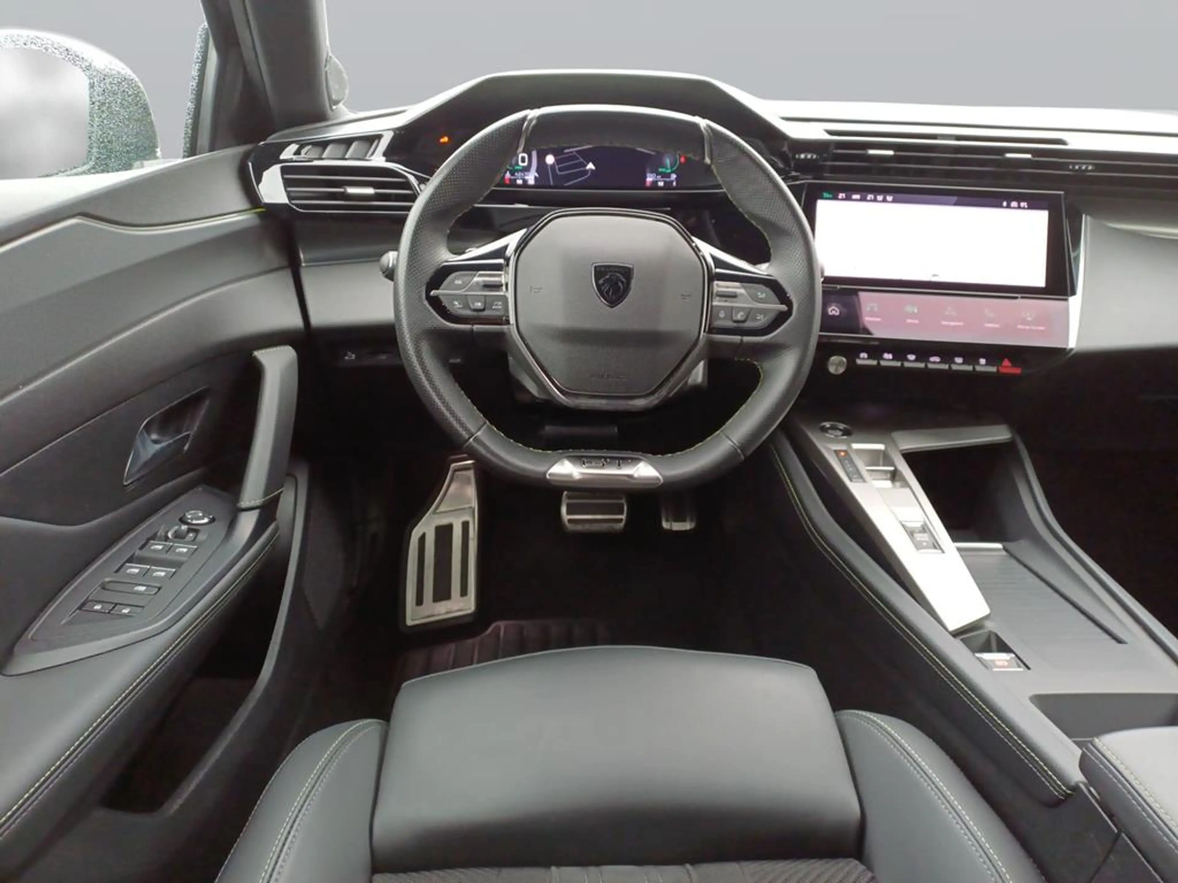 Peugeot 408 PureTech 130 GT — photo 13