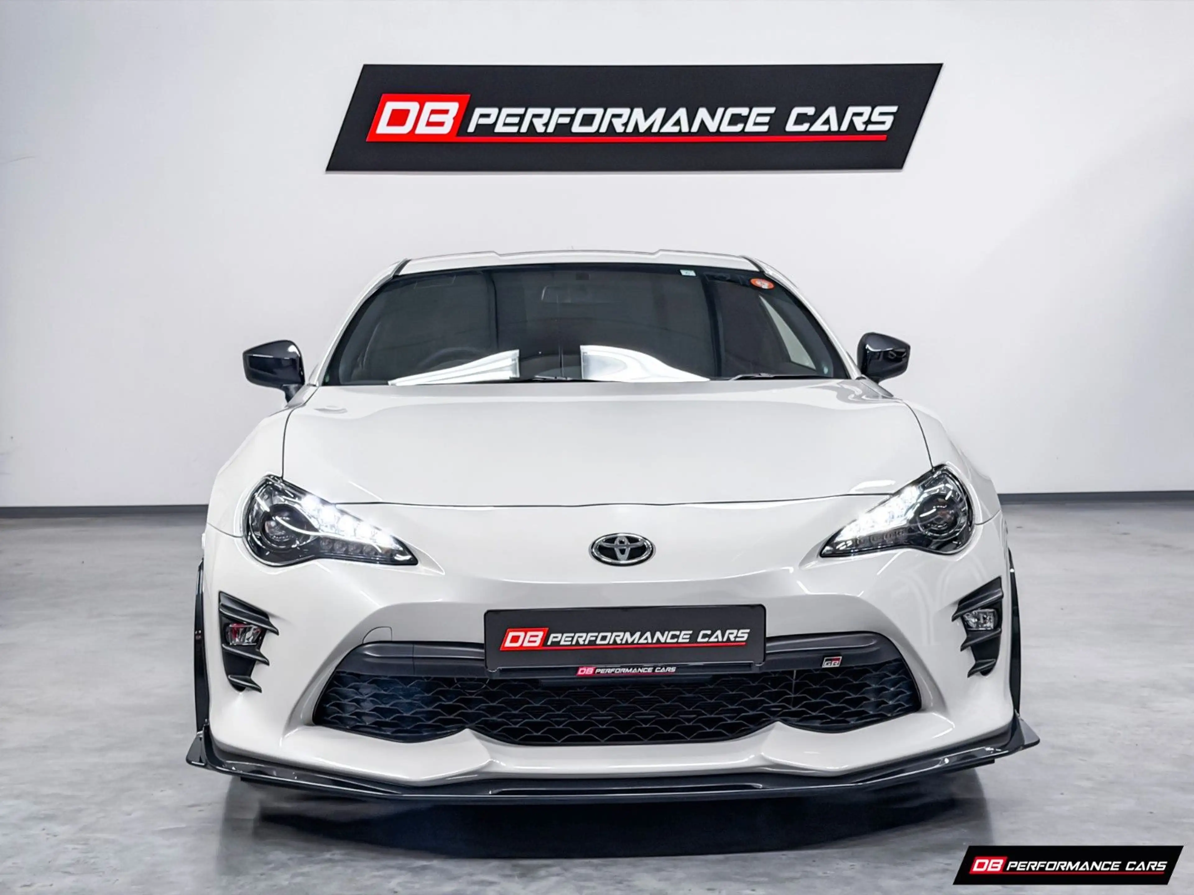 Toyota GT86 GR Sport, Sondermodell, JDM — photo 7