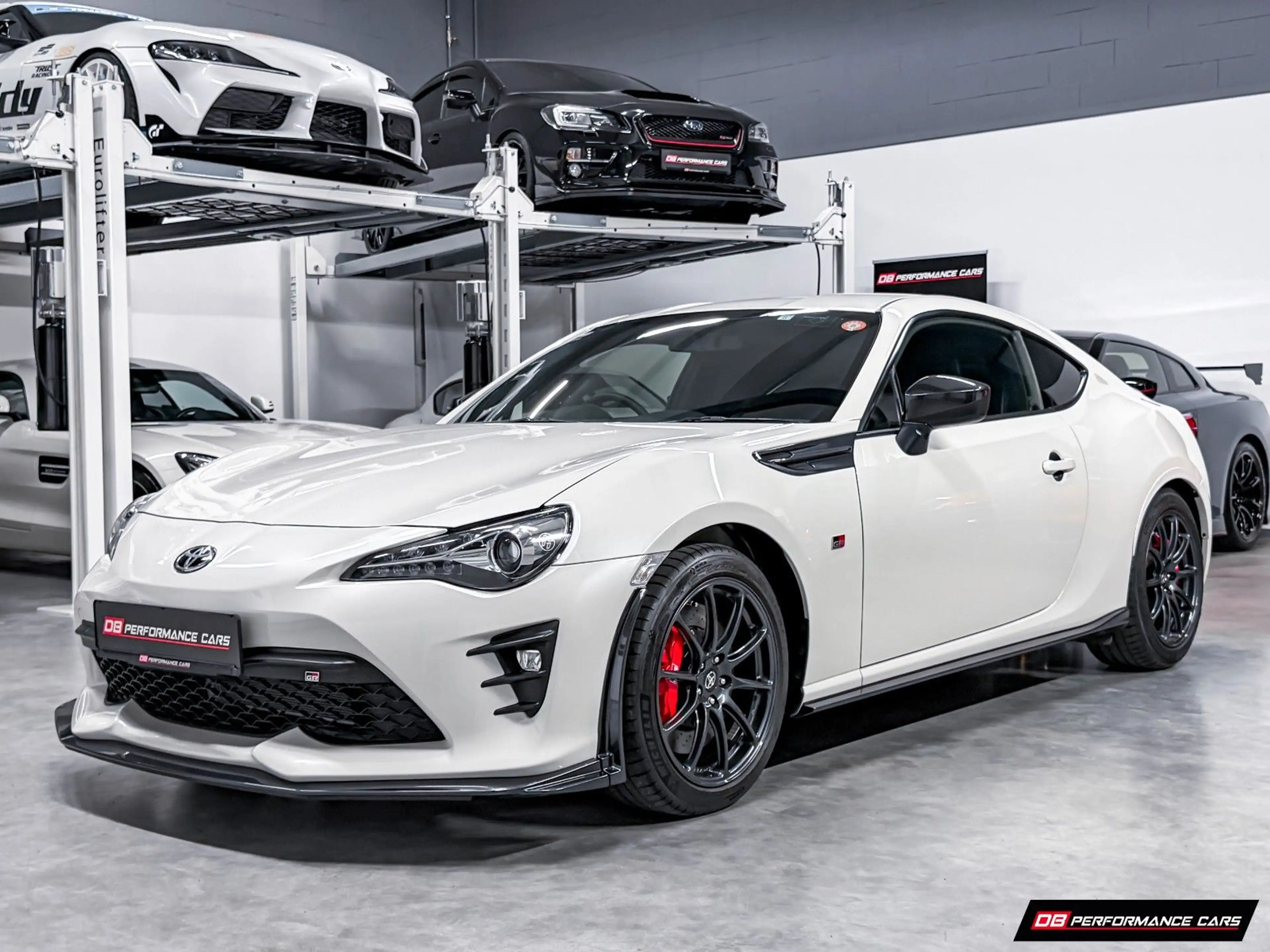 Toyota GT86 GR Sport, Sondermodell, JDM — photo 14