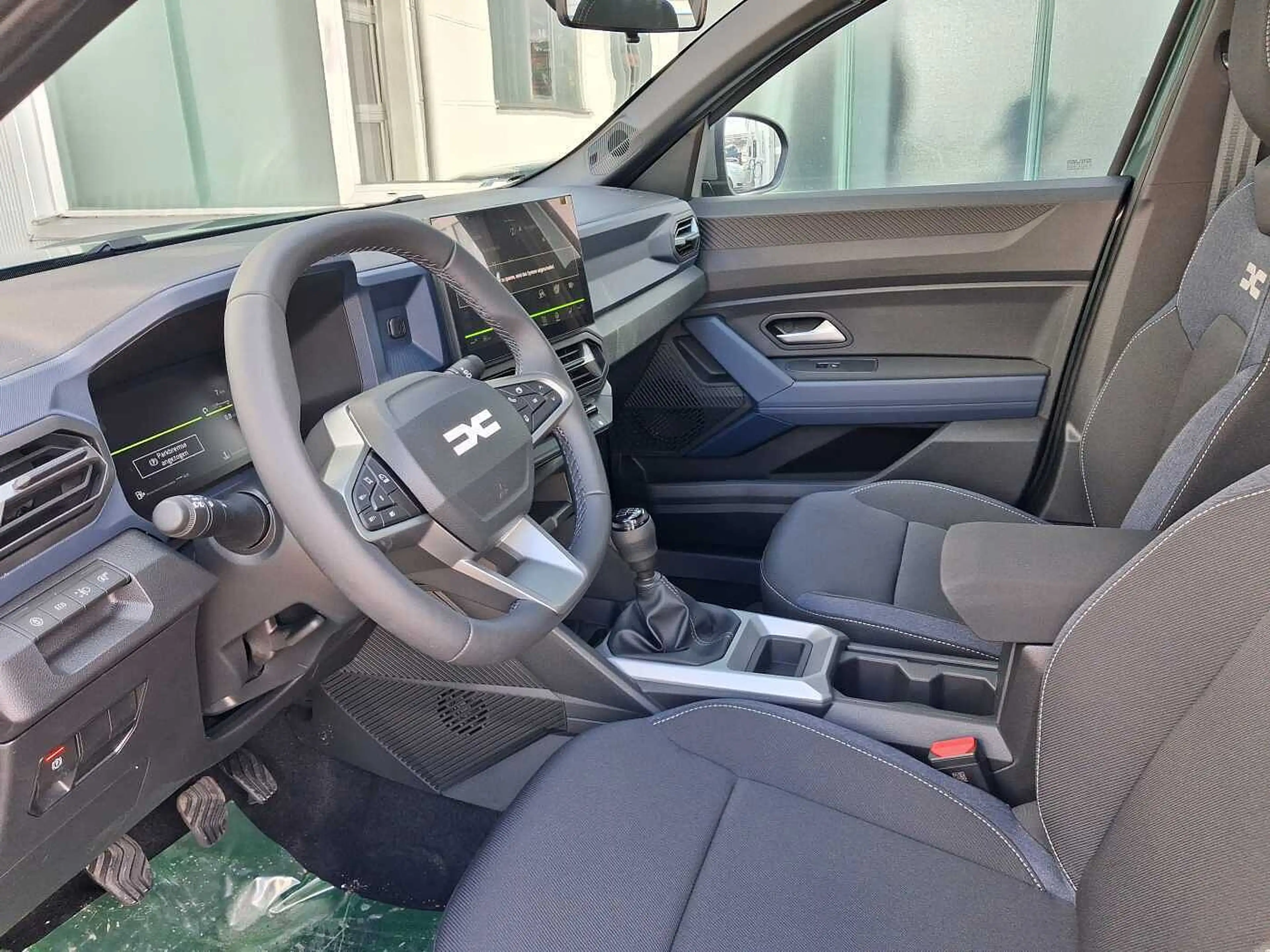 Dacia Bigster EXPRESSION TCe 140 EASYPAK/WINTER+PAK — photo 5