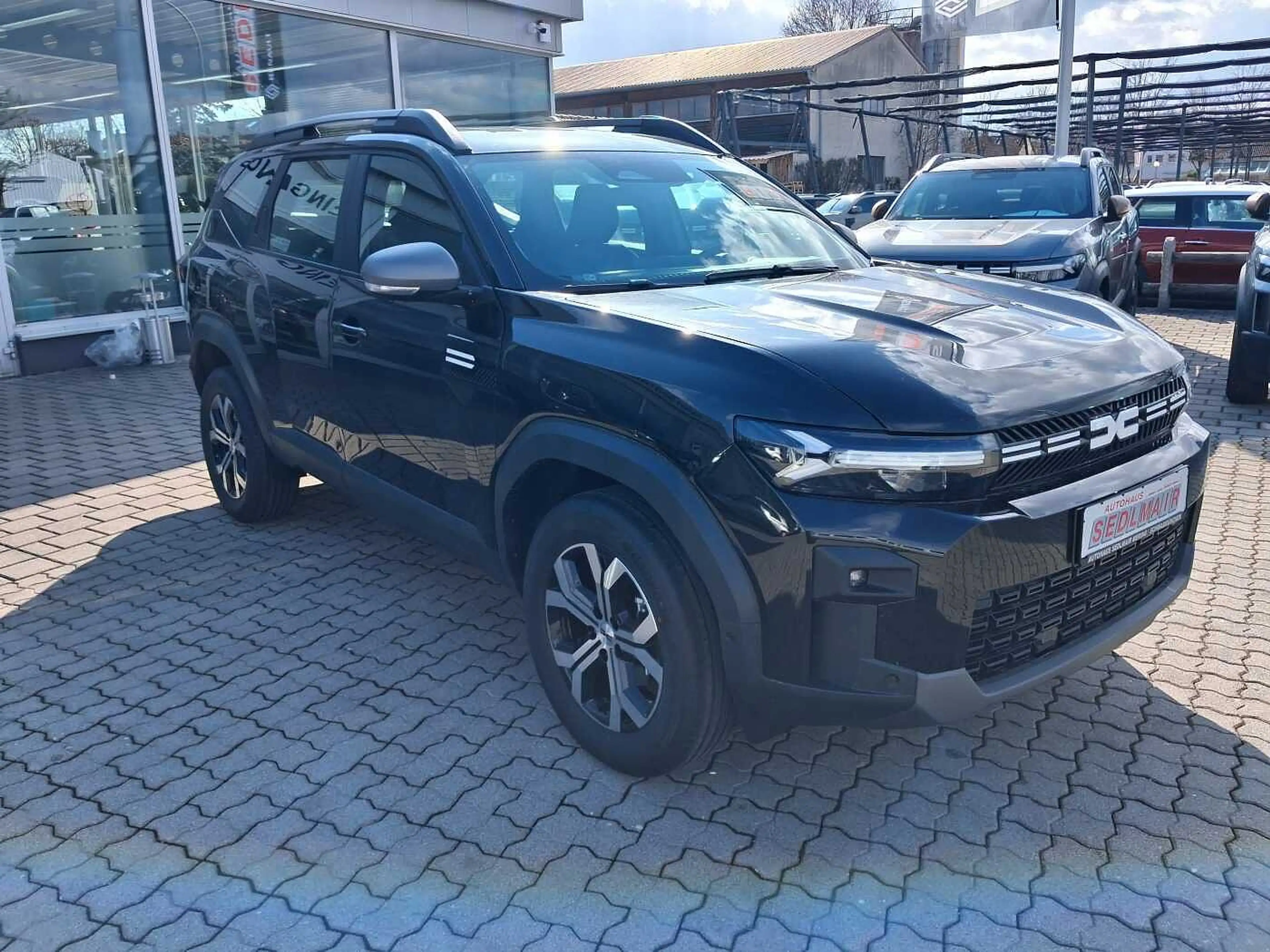 Dacia Bigster EXPRESSION TCe 140 EASYPAK/WINTER+PAK — photo 2