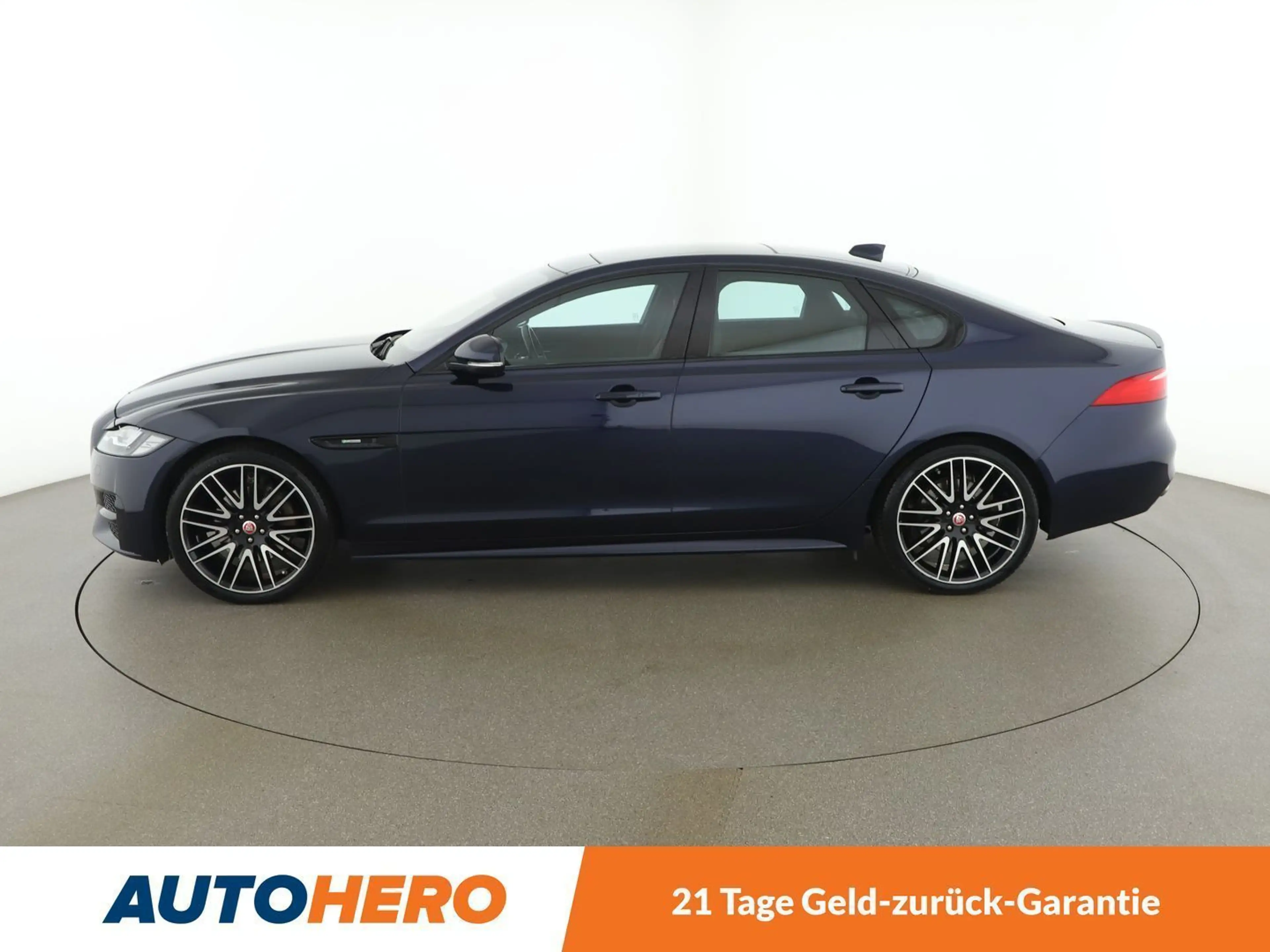 Jaguar XF 20d R-Sport AWD Aut. *LED*HUD*SPUR*TOT*MERIDIAN* — photo 3