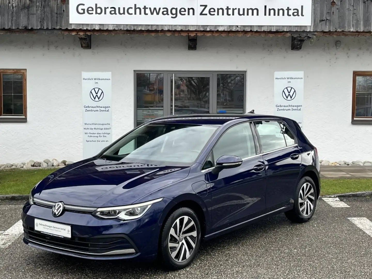 Volkswagen Golf VIII 1,4 eHybrid DSG Style (Navi+RearView+AHK) Blu/Azzurro - 2