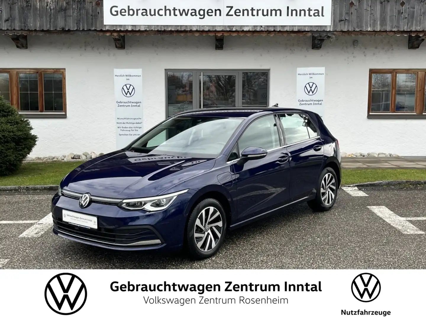 Volkswagen Golf VIII 1,4 eHybrid DSG Style (Navi+RearView+AHK) Blau - 1