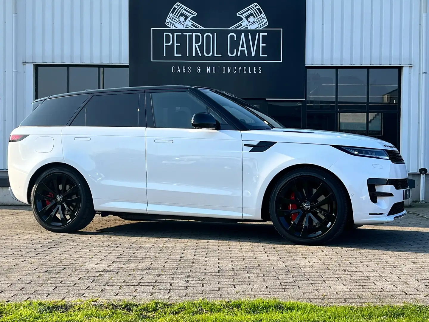 Land Rover Range Rover Sport 3.0 P460 PHEV Dynamic HSE - 100% Aftrekbaarheid Weiß - 1