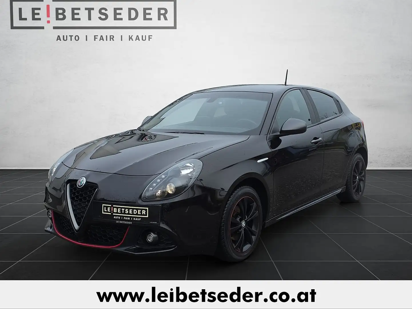 Alfa Romeo Giulietta Super 1,6 JTDM-2 TCT Schwarz - 1