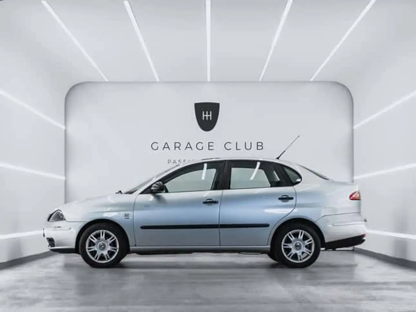 SEAT Cordoba 1.9TDI Sport - 2