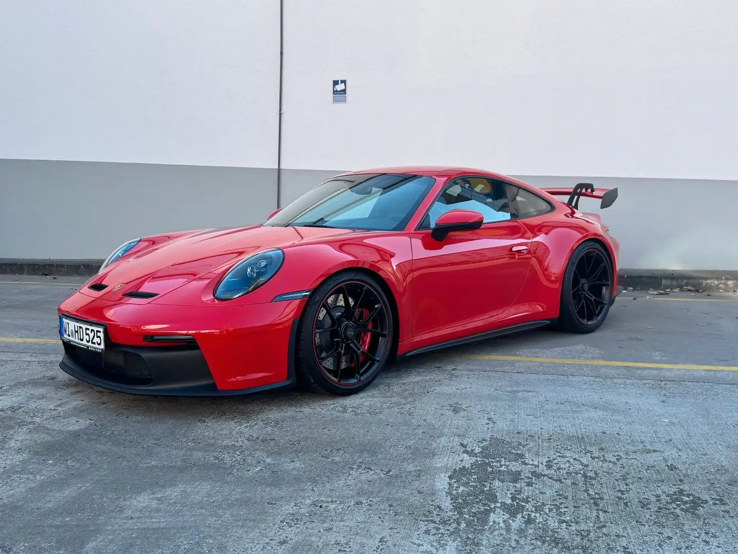 Porsche 911 992 GT3 Rojo - 2