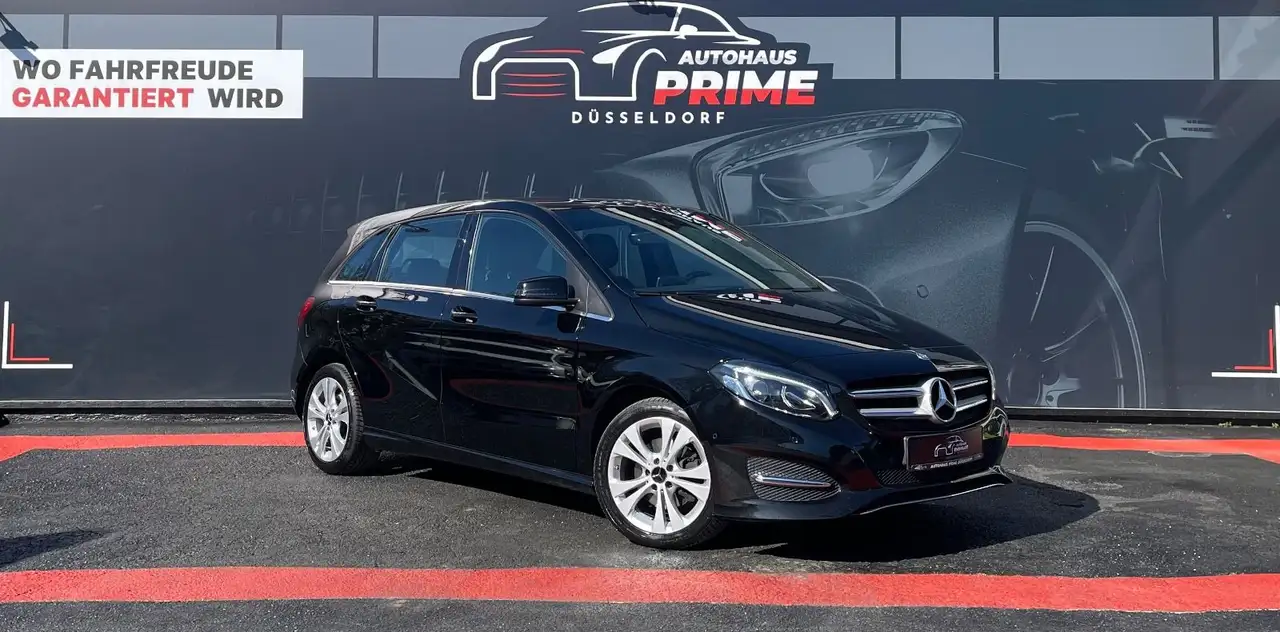 Mercedes-Benz B 220