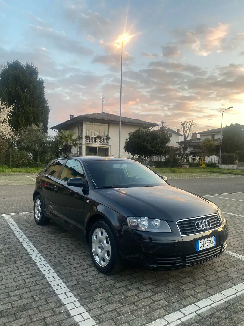 Audi A3 1.6 Ambition - 1