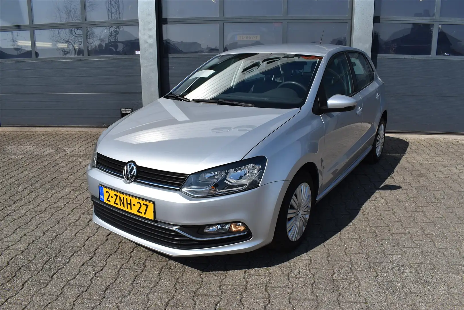 Volkswagen Polo 1.2 TSI 90pk BMT Comfortline Gris - 1