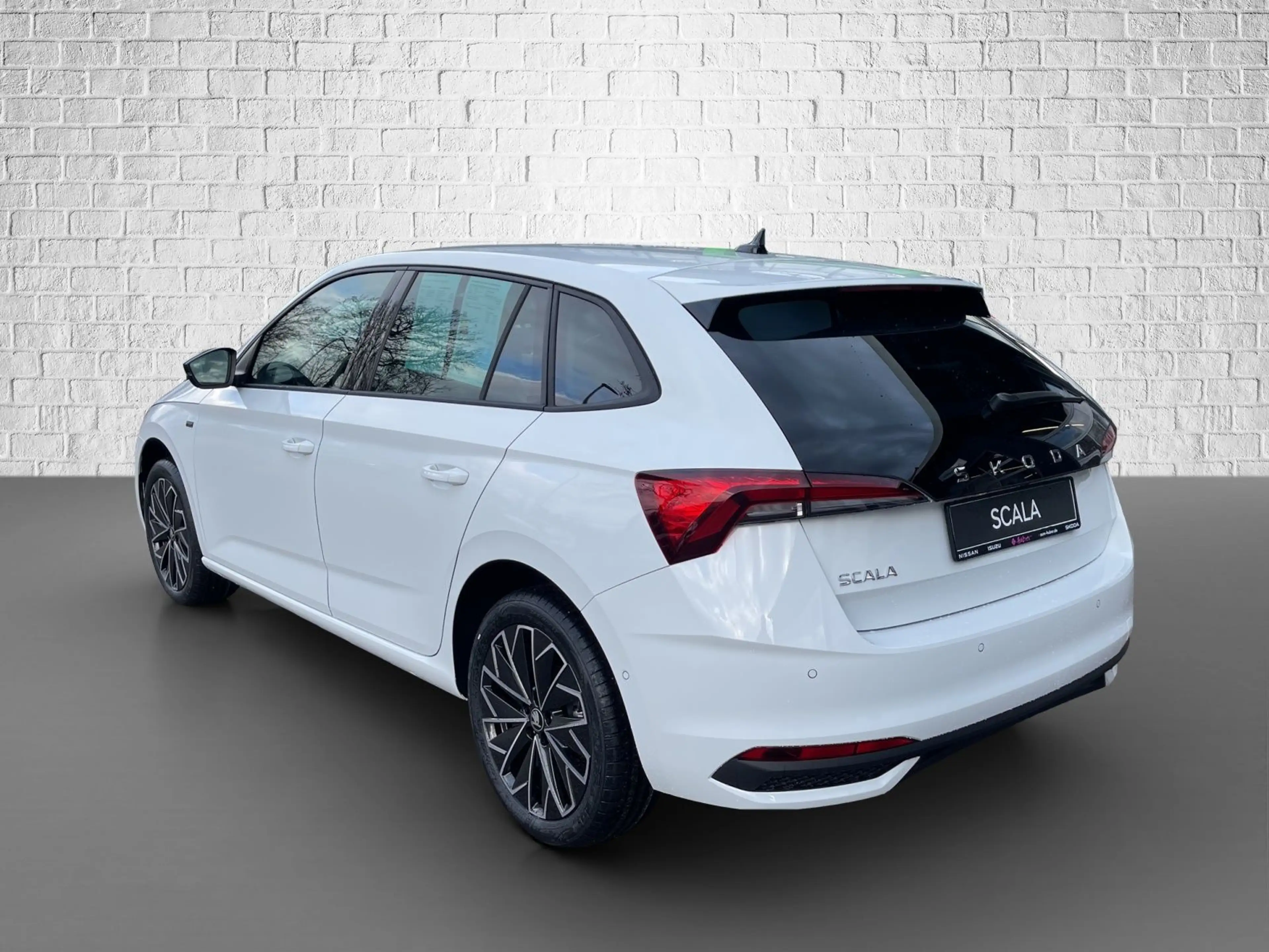 Skoda Scala 1.0 TSI DSG - Tour — photo 8