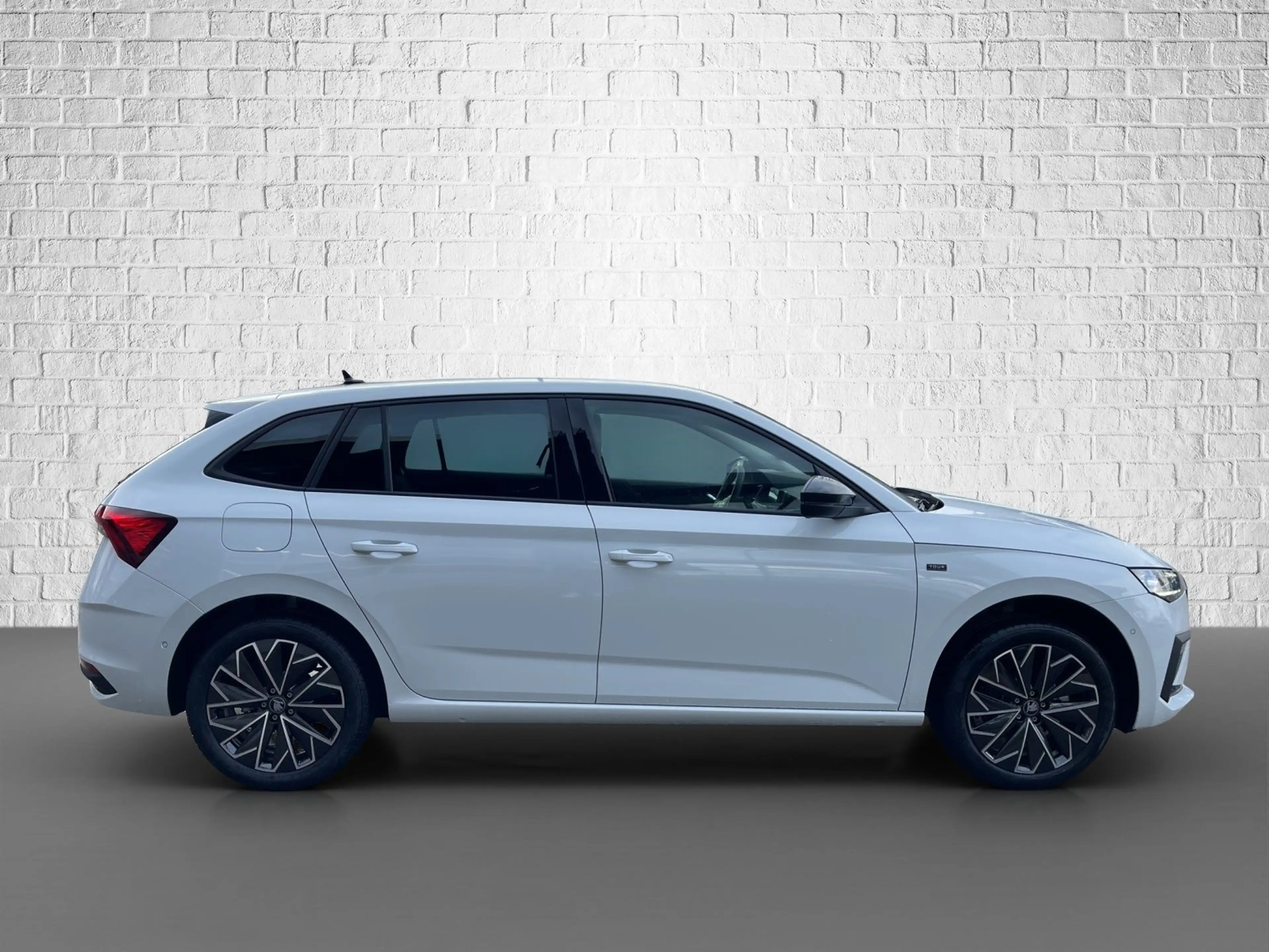 Skoda Scala 1.0 TSI DSG - Tour — photo 5