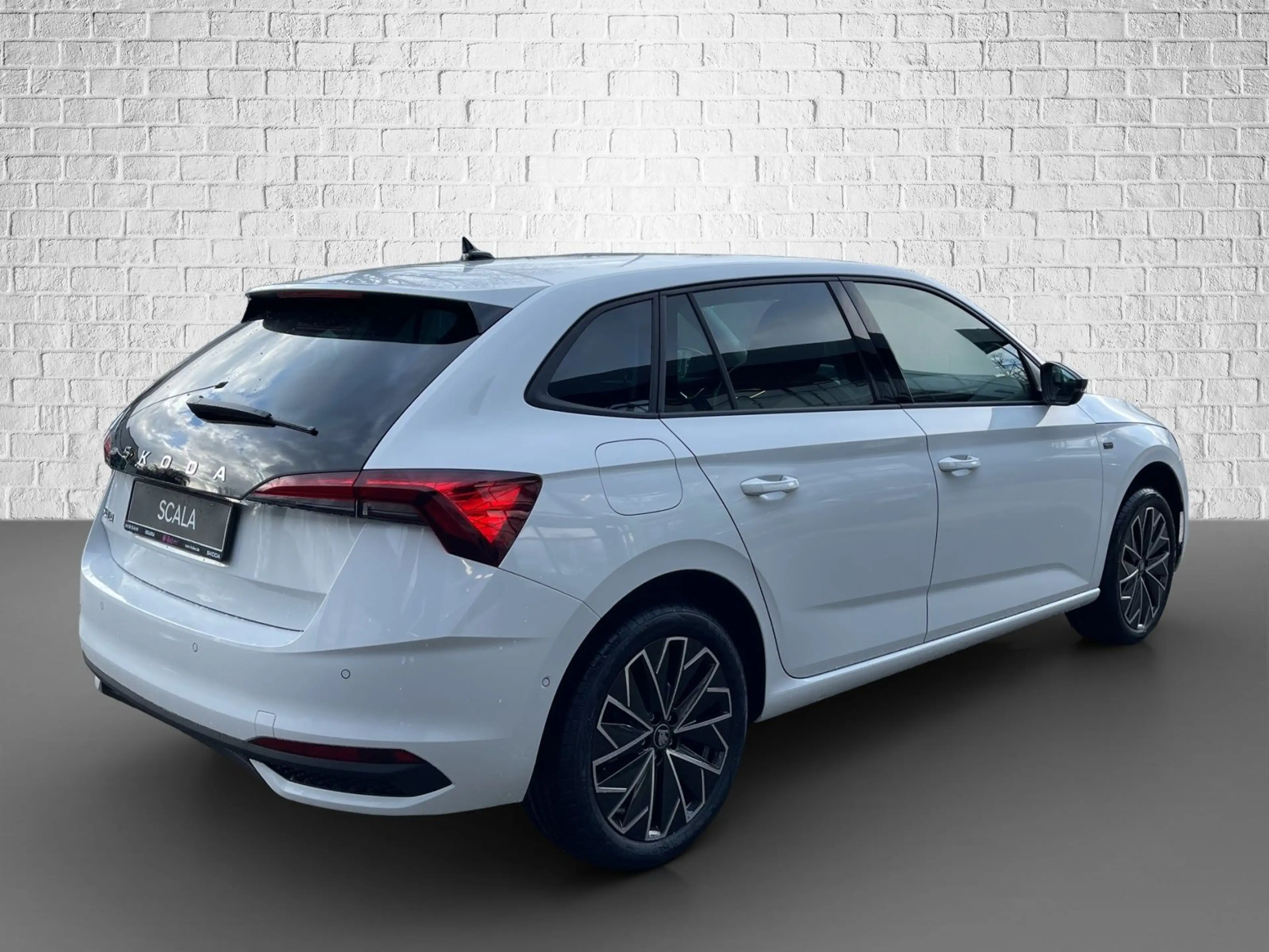 Skoda Scala 1.0 TSI DSG - Tour — photo 6
