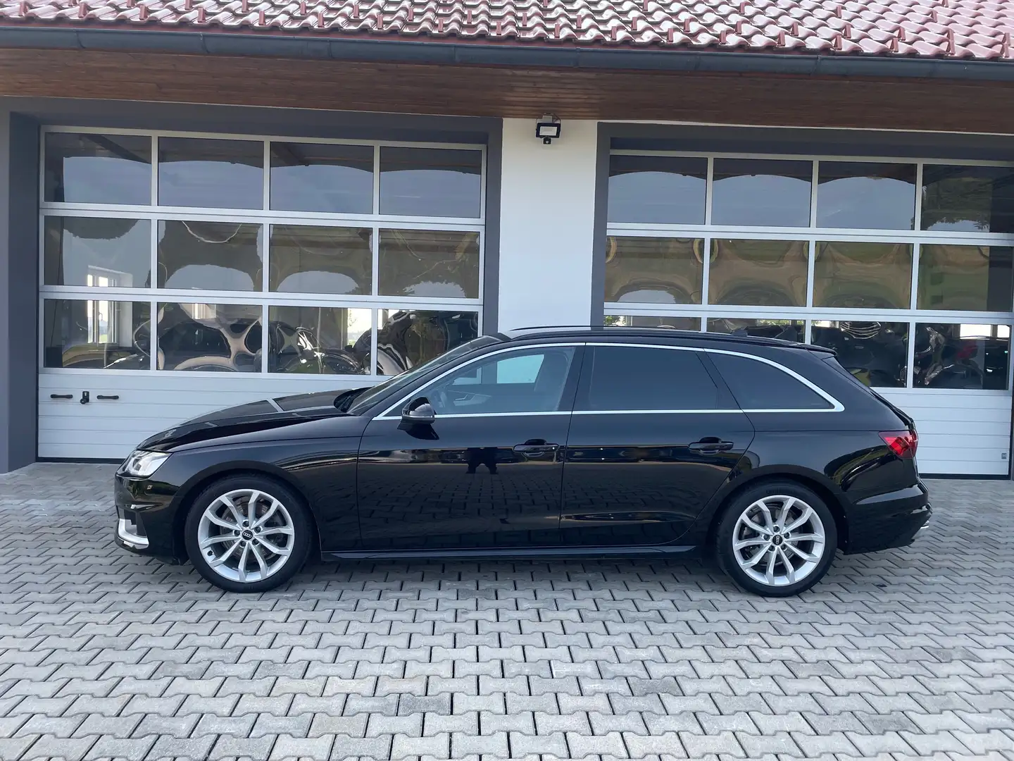 Audi A4 35 TDI advanced S-tronic *LED*PDC*ACC*NAVI* Schwarz - 2