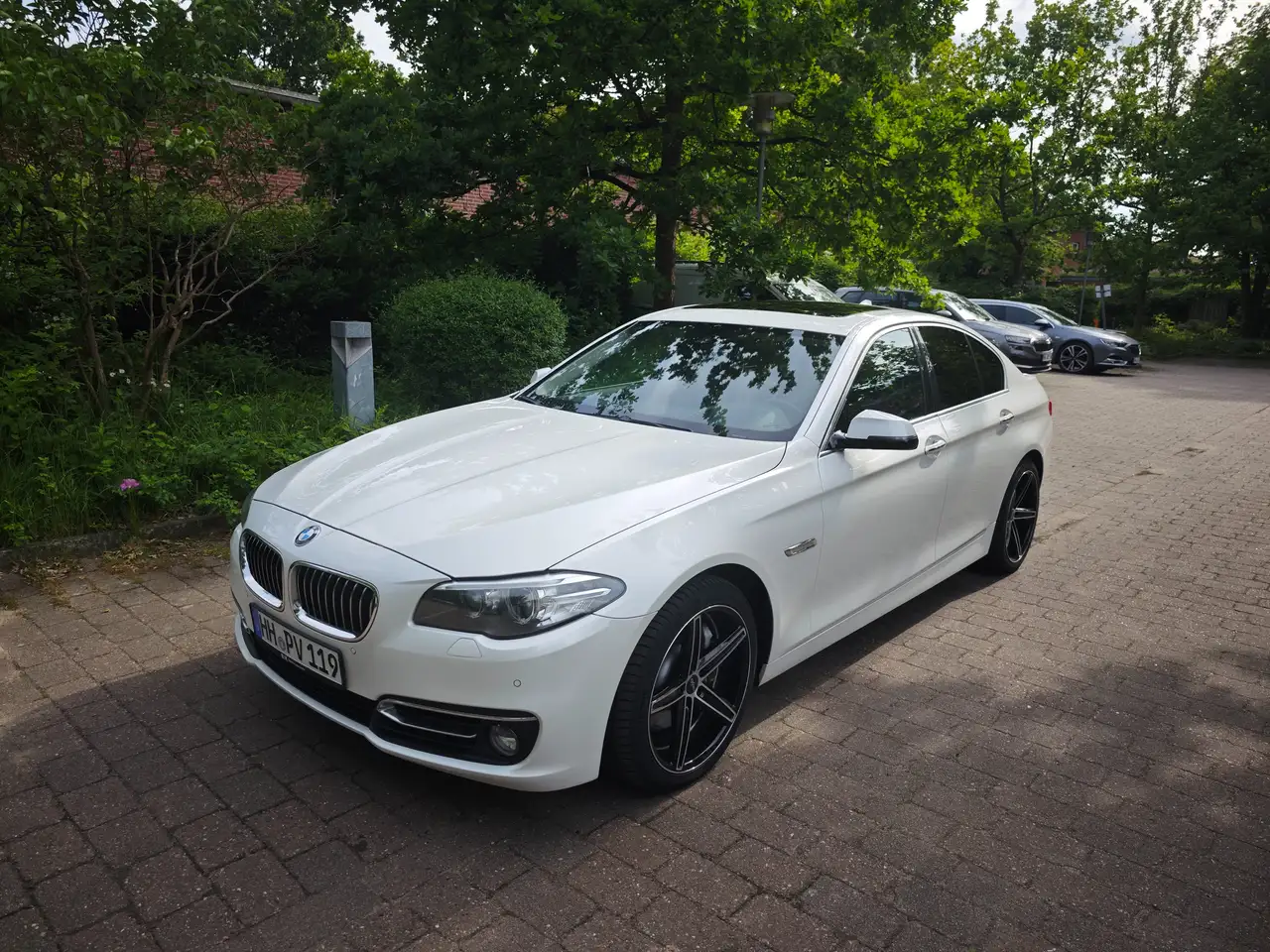 BMW 530