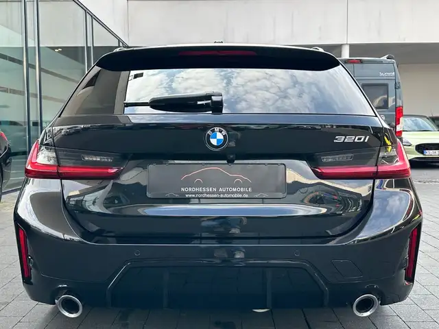 BMW M view 10